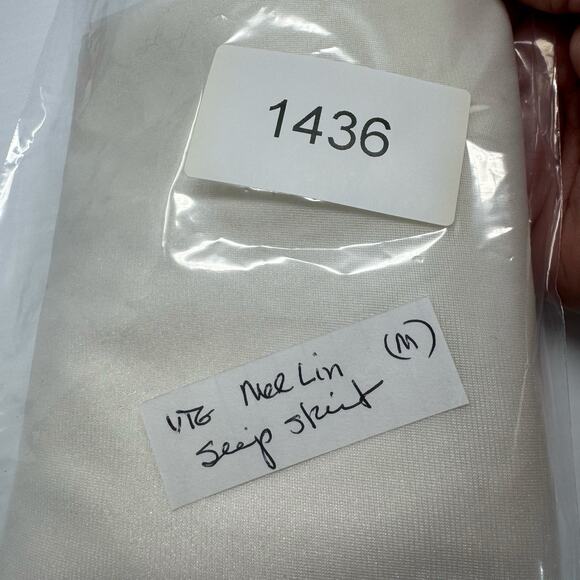 Vintage Slip Skirt Womens M Cream Lace Deep Slits Silky Nylon Lingeriecore Fairy - Picture 10 of 10